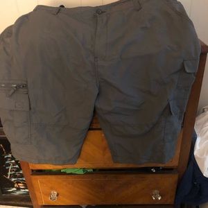 Men’s plug shorts size 46